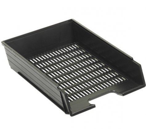 Zásuvka plastová černá